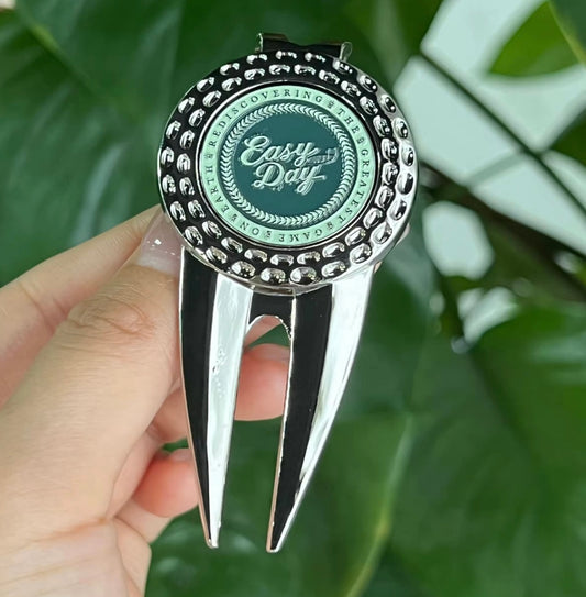 Easy Day Divot Tool