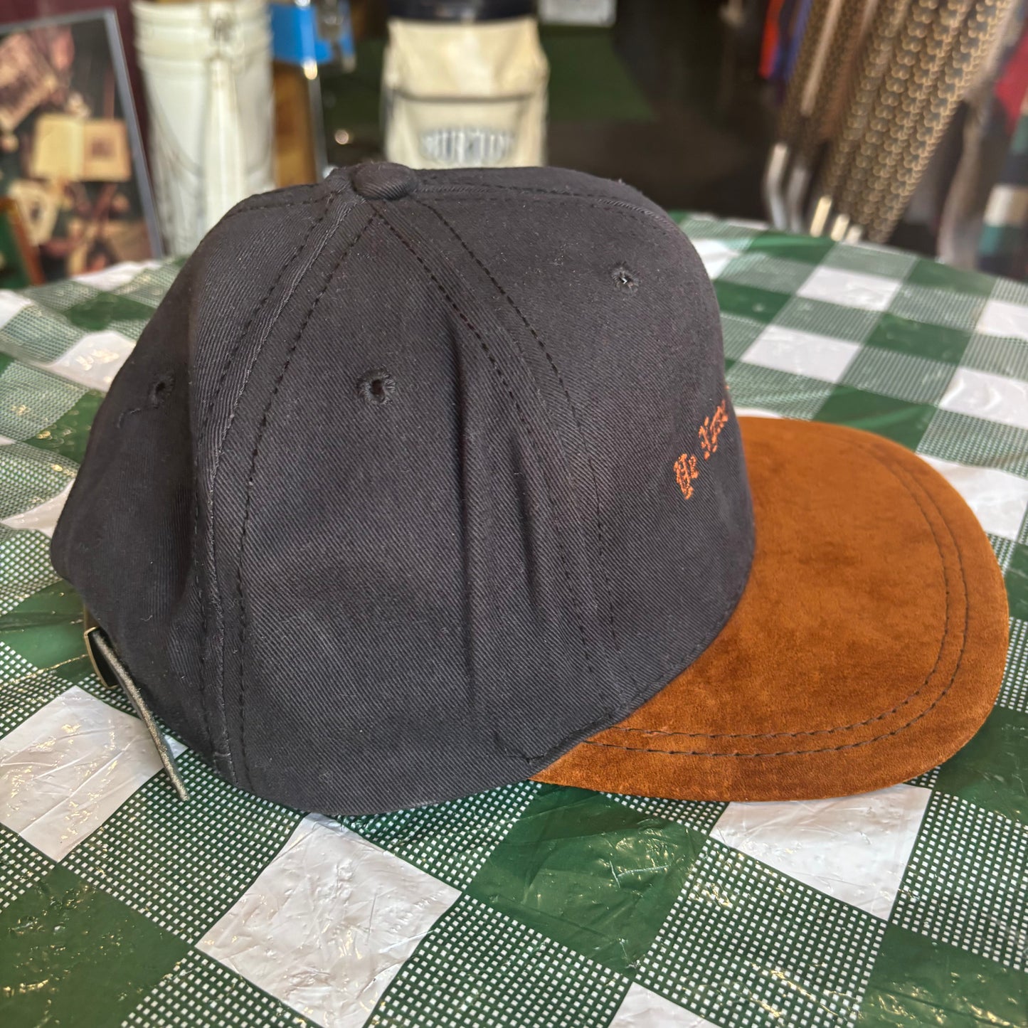 Vintage We Nyne Old Golles leather strap back